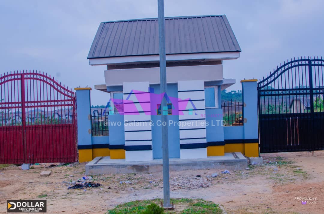 3 bedroom bungalow in gated estate at jericho extension in ibadan