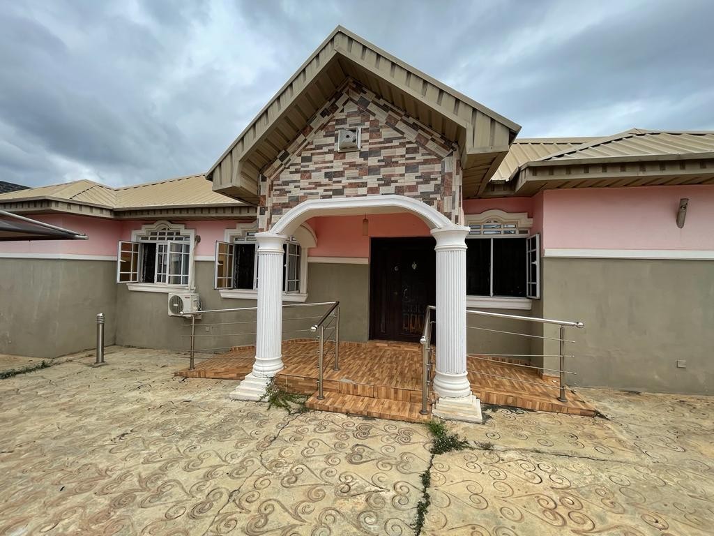 4 bedroom bungalow With CofO