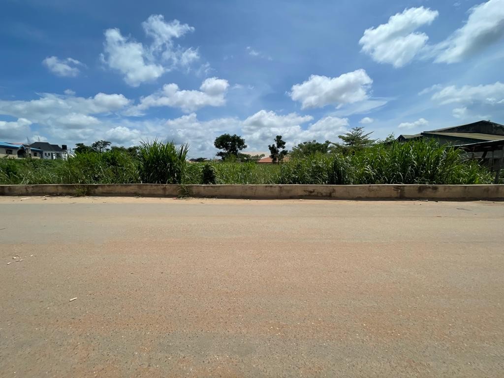 2 plot of commercial land