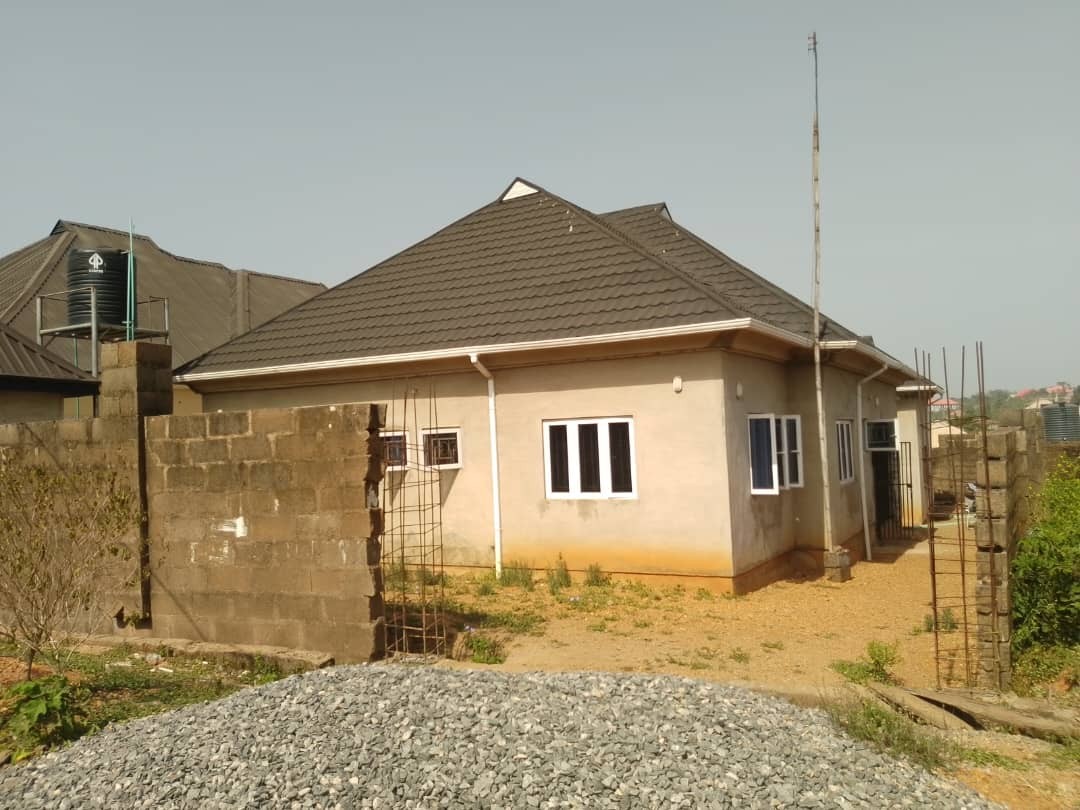 Flat of 3 bedroom and 2 bedroom with CofO