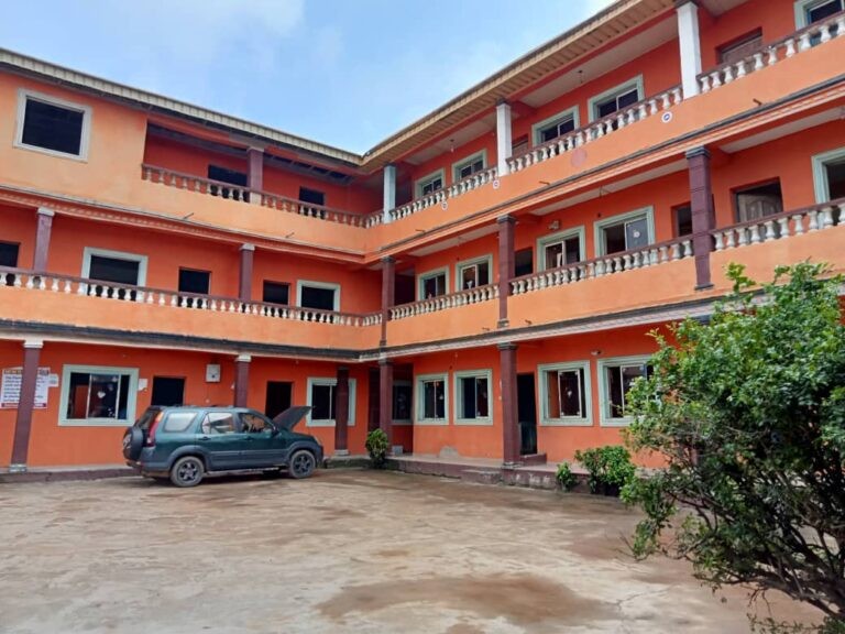 Functioning school with all equipment
