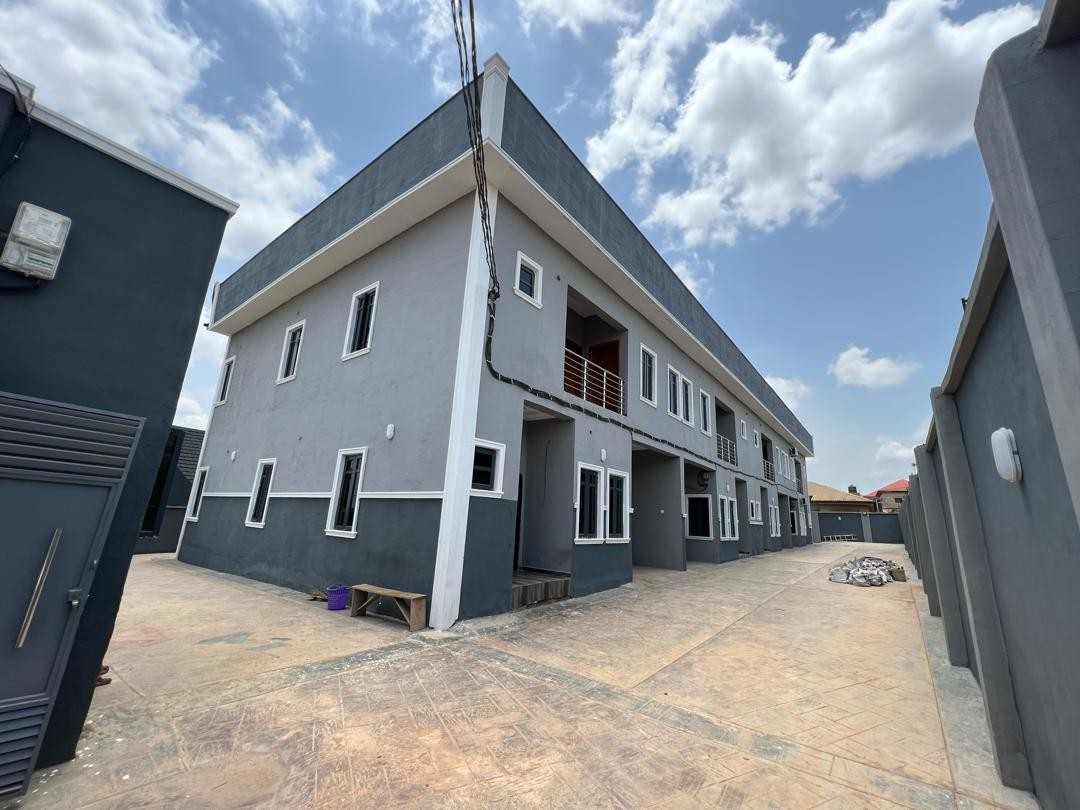 Newly Build 4 Bedrooms Terrace Duplex