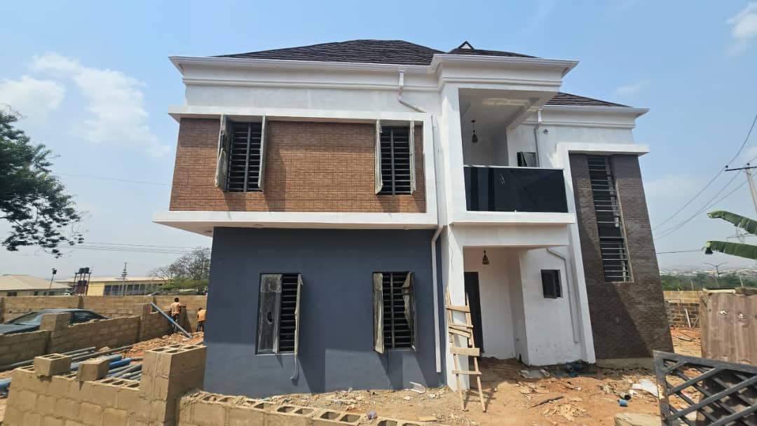 Newly Built 4 Bedroom Duplex