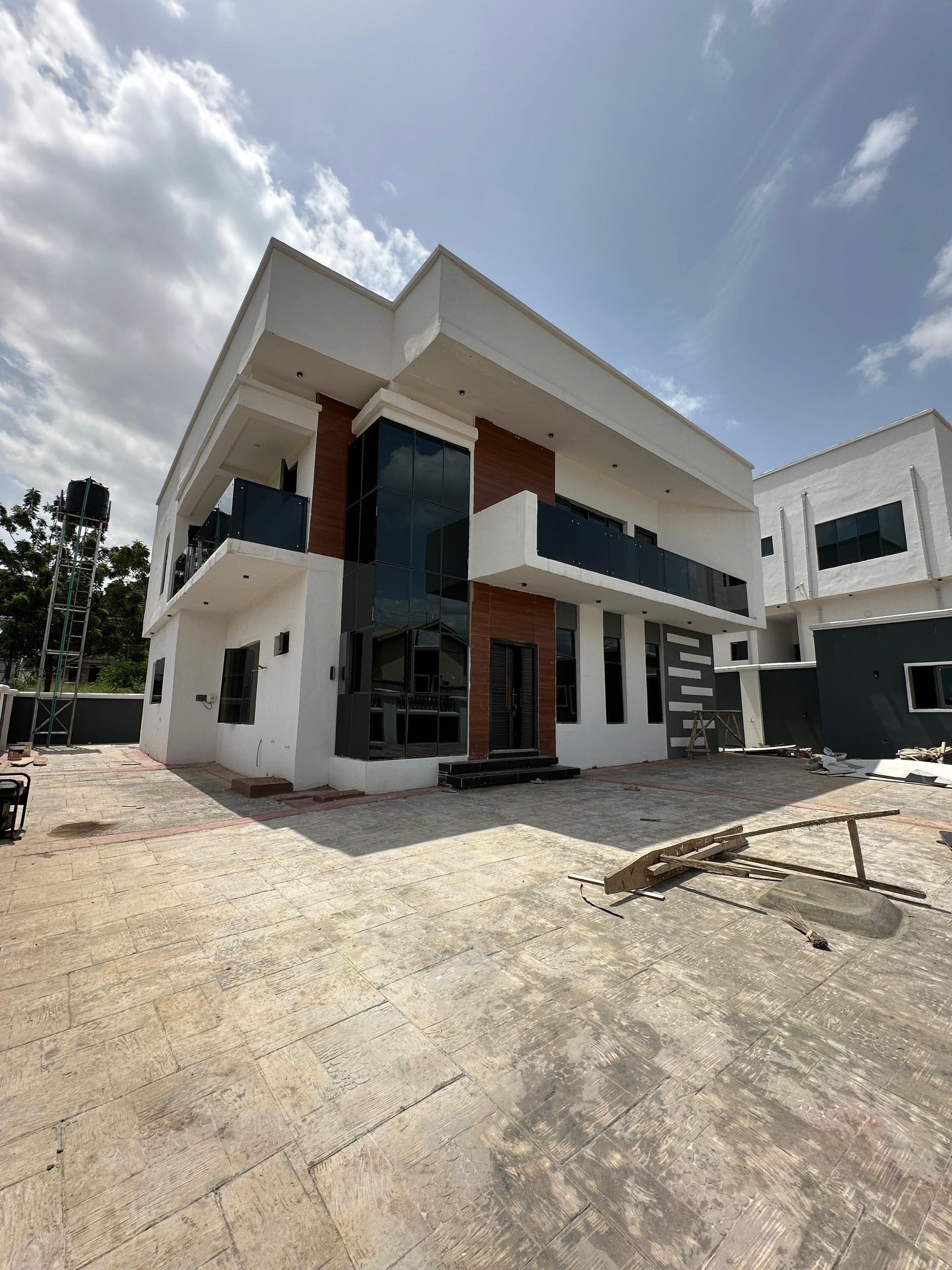 Fully Detached 4 Bedroom Duplex Home