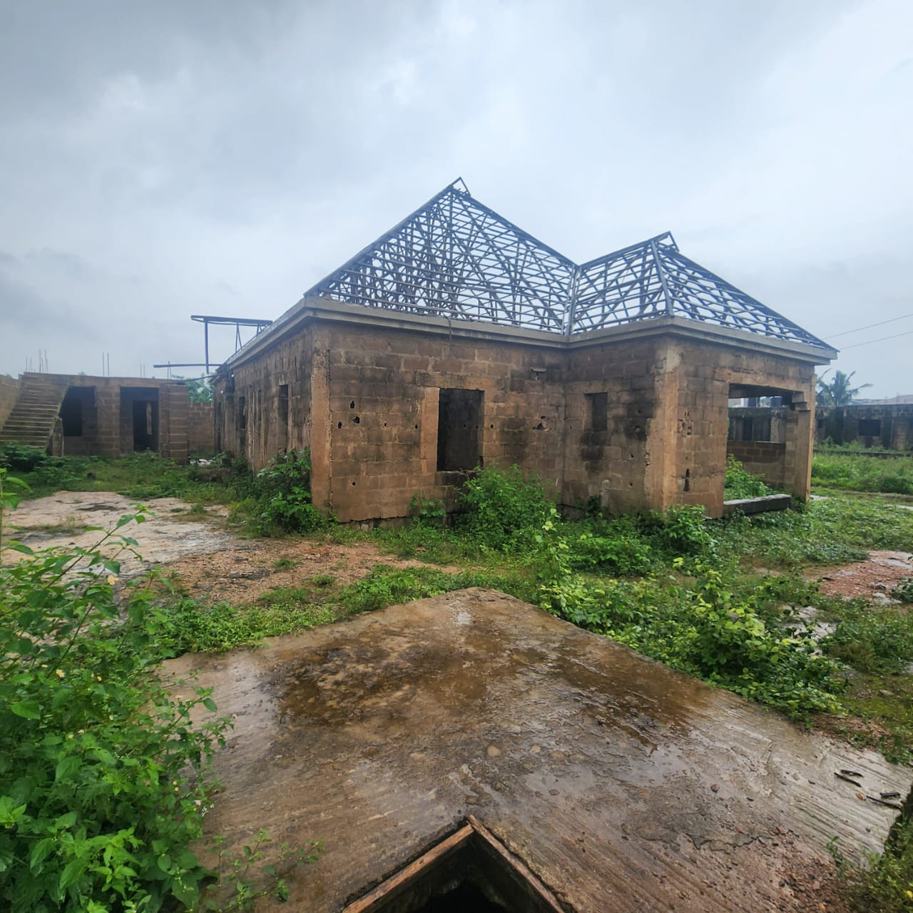 Uncompleted 3 Bedroom Bungalow with Bq