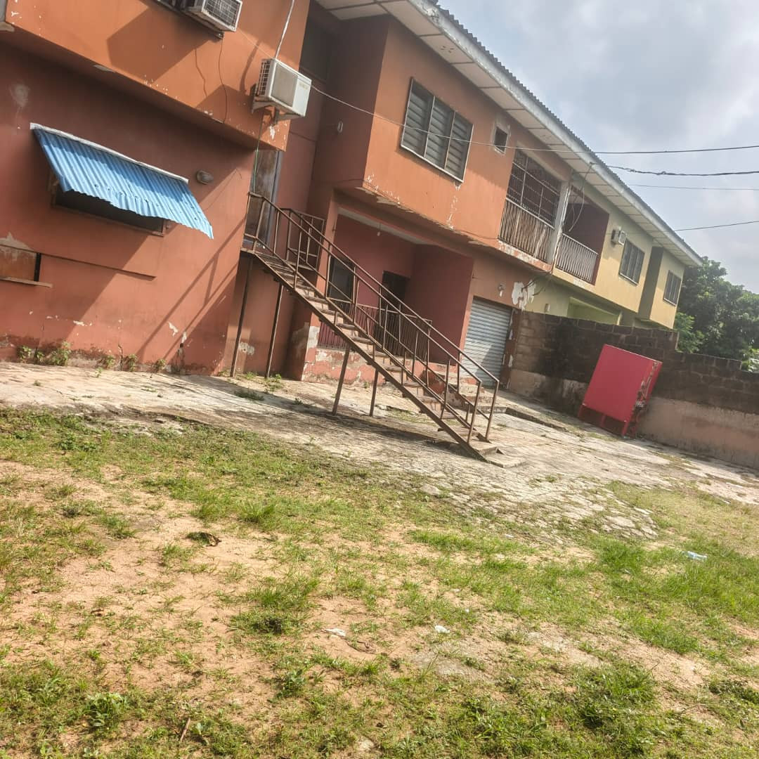 1887sqm of Land with Old Building