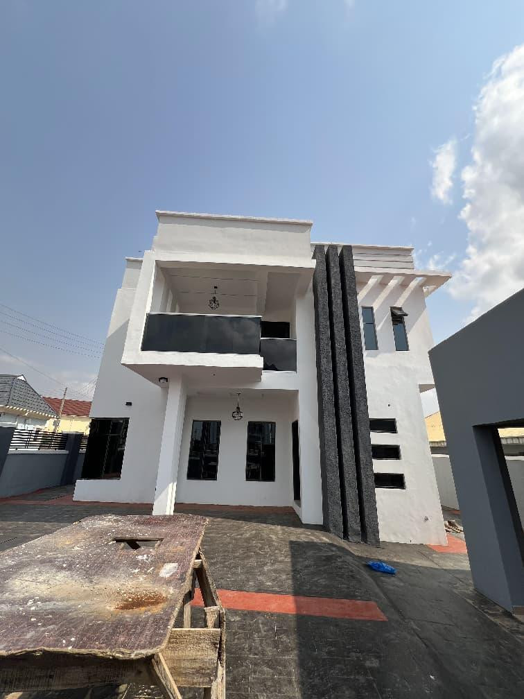 5 Bedroom Duplex