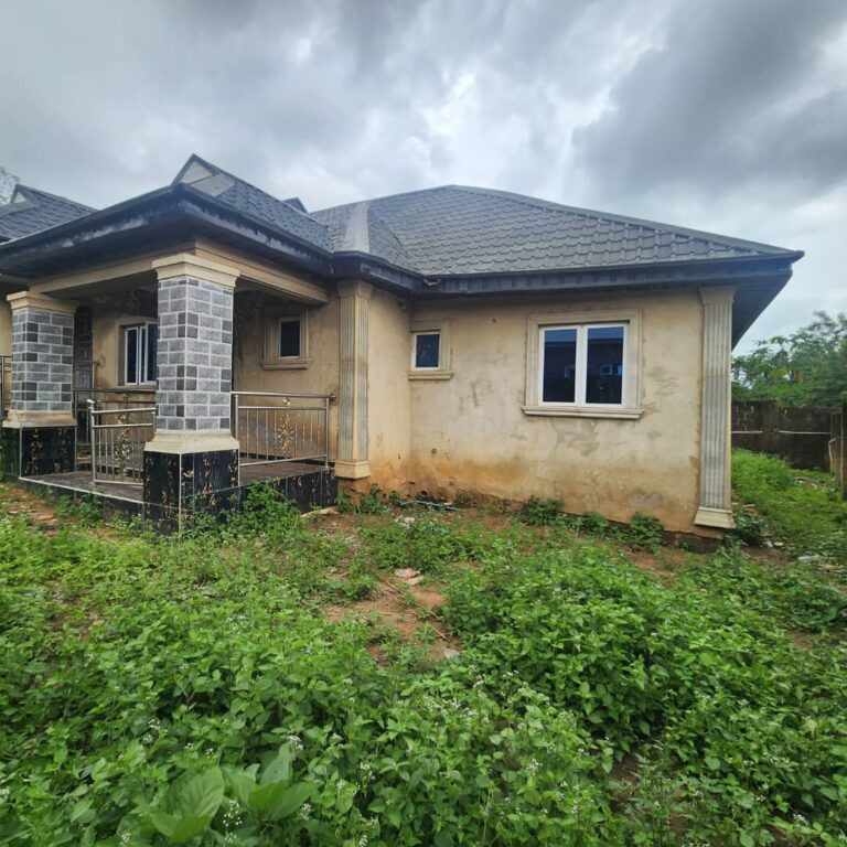 3 bedroom twin flat